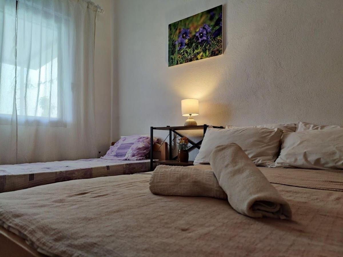 Apartments Miki Bar Luaran gambar