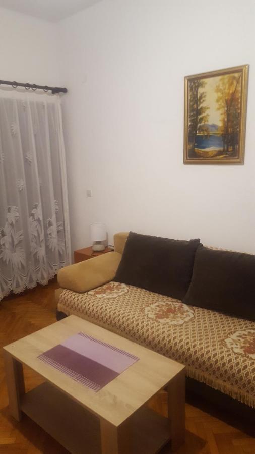 Apartments Miki Bar Luaran gambar