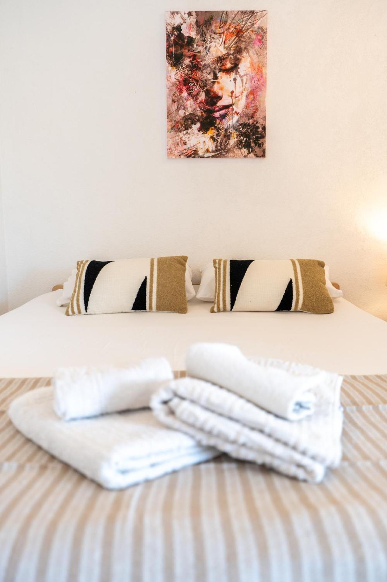 Apartments Miki Bar Luaran gambar
