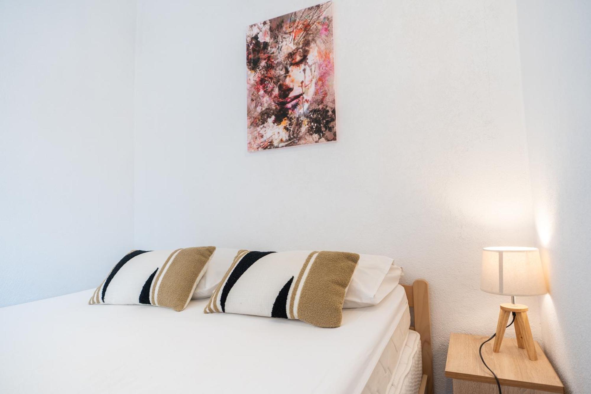 Apartments Miki Bar Luaran gambar
