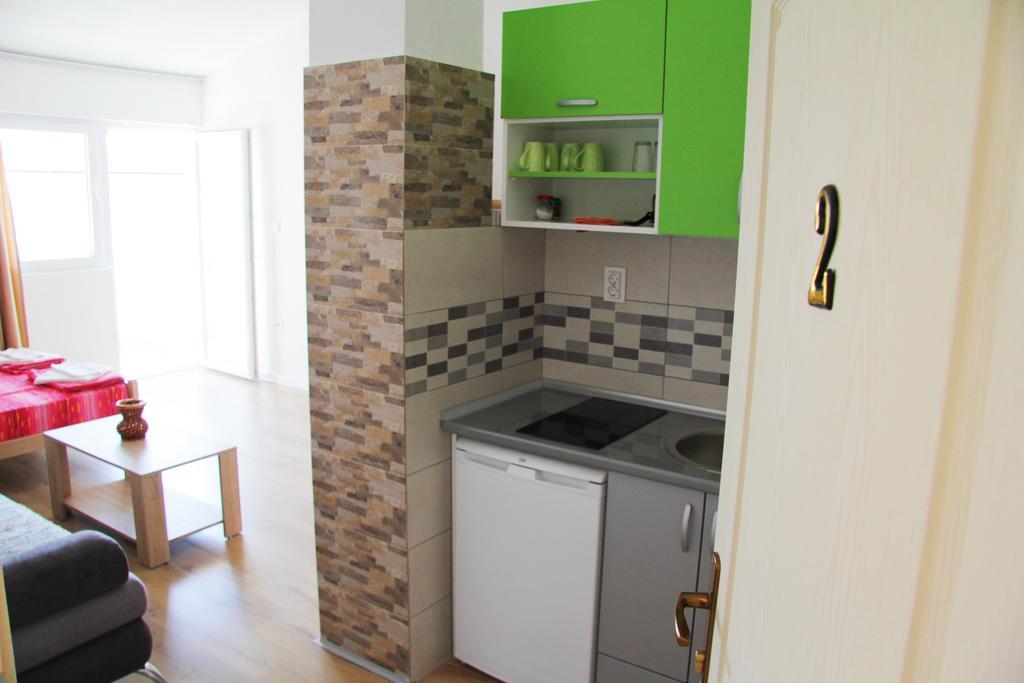Apartments Miki Bar Luaran gambar